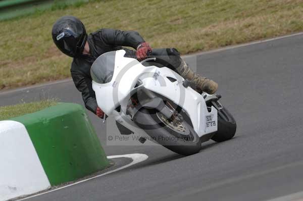 anglesey;brands hatch;cadwell park;croft;digital images;donington park;enduro;enduro digital images;event;event digital images;eventdigitalimages;mallory park;no limits;oulton park;peter wileman photography;racing;racing digital images;silverstone;snetterton;trackday;trackday digital images;trackday photos;vintage;vmcc banbury run;welsh 2 day enduro