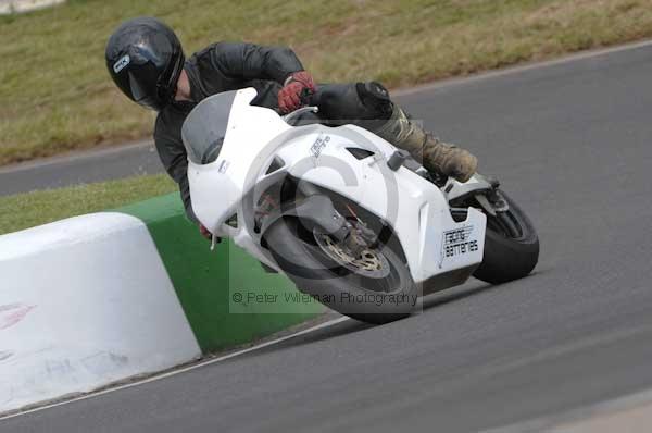 anglesey;brands hatch;cadwell park;croft;digital images;donington park;enduro;enduro digital images;event;event digital images;eventdigitalimages;mallory park;no limits;oulton park;peter wileman photography;racing;racing digital images;silverstone;snetterton;trackday;trackday digital images;trackday photos;vintage;vmcc banbury run;welsh 2 day enduro