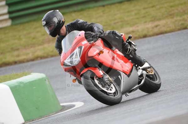 anglesey;brands hatch;cadwell park;croft;digital images;donington park;enduro;enduro digital images;event;event digital images;eventdigitalimages;mallory park;no limits;oulton park;peter wileman photography;racing;racing digital images;silverstone;snetterton;trackday;trackday digital images;trackday photos;vintage;vmcc banbury run;welsh 2 day enduro