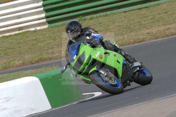 anglesey;brands hatch;cadwell park;croft;digital images;donington park;enduro;enduro digital images;event;event digital images;eventdigitalimages;mallory park;no limits;oulton park;peter wileman photography;racing;racing digital images;silverstone;snetterton;trackday;trackday digital images;trackday photos;vintage;vmcc banbury run;welsh 2 day enduro