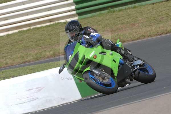 anglesey;brands hatch;cadwell park;croft;digital images;donington park;enduro;enduro digital images;event;event digital images;eventdigitalimages;mallory park;no limits;oulton park;peter wileman photography;racing;racing digital images;silverstone;snetterton;trackday;trackday digital images;trackday photos;vintage;vmcc banbury run;welsh 2 day enduro