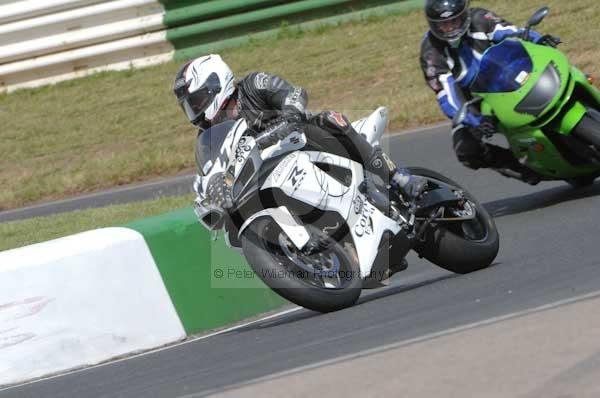 anglesey;brands hatch;cadwell park;croft;digital images;donington park;enduro;enduro digital images;event;event digital images;eventdigitalimages;mallory park;no limits;oulton park;peter wileman photography;racing;racing digital images;silverstone;snetterton;trackday;trackday digital images;trackday photos;vintage;vmcc banbury run;welsh 2 day enduro