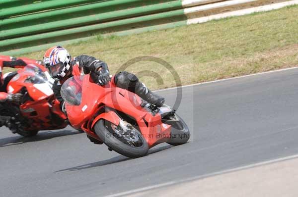 anglesey;brands hatch;cadwell park;croft;digital images;donington park;enduro;enduro digital images;event;event digital images;eventdigitalimages;mallory park;no limits;oulton park;peter wileman photography;racing;racing digital images;silverstone;snetterton;trackday;trackday digital images;trackday photos;vintage;vmcc banbury run;welsh 2 day enduro