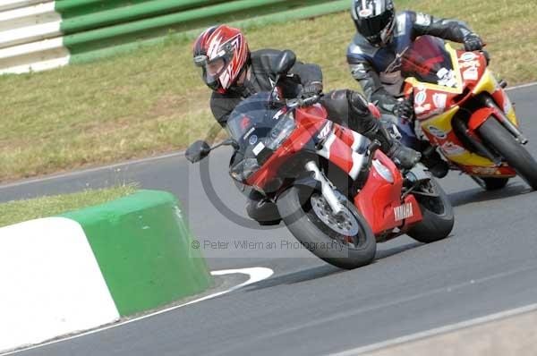 anglesey;brands hatch;cadwell park;croft;digital images;donington park;enduro;enduro digital images;event;event digital images;eventdigitalimages;mallory park;no limits;oulton park;peter wileman photography;racing;racing digital images;silverstone;snetterton;trackday;trackday digital images;trackday photos;vintage;vmcc banbury run;welsh 2 day enduro
