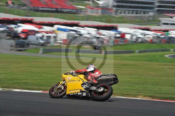 anglesey;brands hatch;cadwell park;croft;digital images;donington park;enduro;enduro digital images;event;event digital images;eventdigitalimages;mallory park;no limits;oulton park;peter wileman photography;racing;racing digital images;silverstone;snetterton;trackday;trackday digital images;trackday photos;vintage;vmcc banbury run;welsh 2 day enduro
