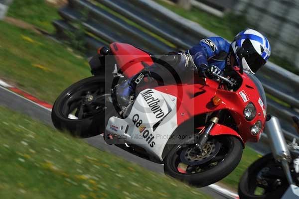 anglesey;brands hatch;cadwell park;croft;digital images;donington park;enduro;enduro digital images;event;event digital images;eventdigitalimages;mallory park;no limits;oulton park;peter wileman photography;racing;racing digital images;silverstone;snetterton;trackday;trackday digital images;trackday photos;vintage;vmcc banbury run;welsh 2 day enduro