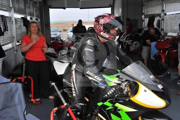 enduro digital images, endurodigitalimages, event digital images, eventdigitalimages, no limits, peter wileman photography, racing digital images, trackday digital images, trackday photos, vmcc banbury run