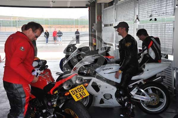 enduro digital images, endurodigitalimages, event digital images, eventdigitalimages, no limits, peter wileman photography, racing digital images, trackday digital images, trackday photos, vmcc banbury run