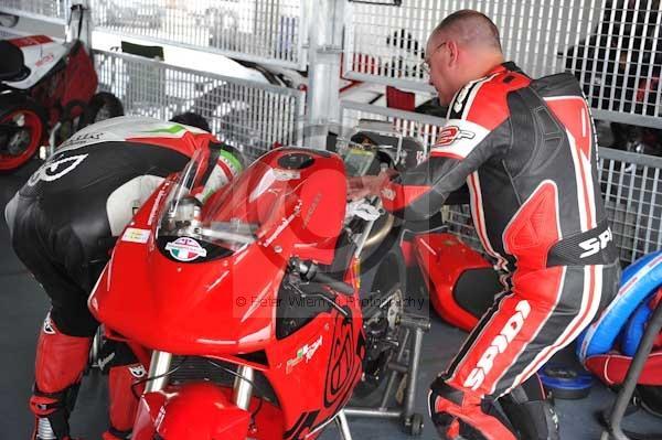 enduro digital images, endurodigitalimages, event digital images, eventdigitalimages, no limits, peter wileman photography, racing digital images, trackday digital images, trackday photos, vmcc banbury run