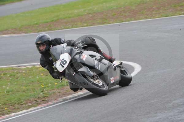 enduro digital images, endurodigitalimages, event digital images, eventdigitalimages, no limits, peter wileman photography, racing digital images, trackday digital images, trackday photos, vmcc banbury run