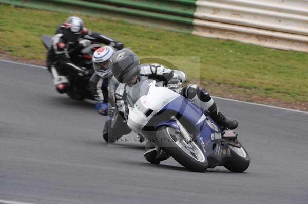 enduro digital images, endurodigitalimages, event digital images, eventdigitalimages, no limits, peter wileman photography, racing digital images, trackday digital images, trackday photos, vmcc banbury run