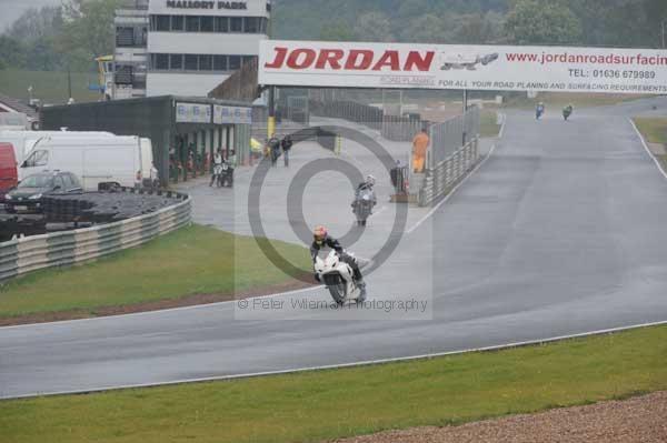 enduro digital images, endurodigitalimages, event digital images, eventdigitalimages, no limits, peter wileman photography, racing digital images, trackday digital images, trackday photos, vmcc banbury run