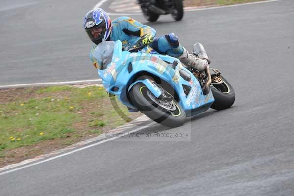 enduro digital images, endurodigitalimages, event digital images, eventdigitalimages, no limits, peter wileman photography, racing digital images, trackday digital images, trackday photos, vmcc banbury run