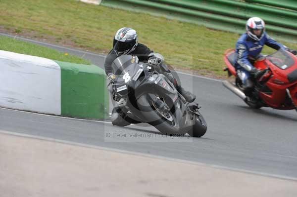 enduro digital images, endurodigitalimages, event digital images, eventdigitalimages, no limits, peter wileman photography, racing digital images, trackday digital images, trackday photos, vmcc banbury run