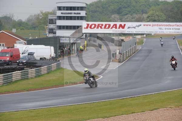 enduro digital images, endurodigitalimages, event digital images, eventdigitalimages, no limits, peter wileman photography, racing digital images, trackday digital images, trackday photos, vmcc banbury run