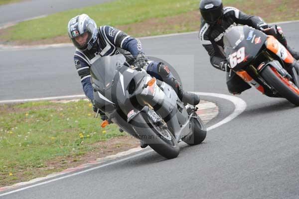 enduro digital images, endurodigitalimages, event digital images, eventdigitalimages, no limits, peter wileman photography, racing digital images, trackday digital images, trackday photos, vmcc banbury run