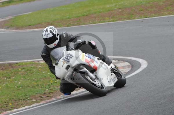 enduro digital images, endurodigitalimages, event digital images, eventdigitalimages, no limits, peter wileman photography, racing digital images, trackday digital images, trackday photos, vmcc banbury run