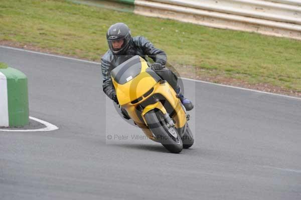 enduro digital images, endurodigitalimages, event digital images, eventdigitalimages, no limits, peter wileman photography, racing digital images, trackday digital images, trackday photos, vmcc banbury run