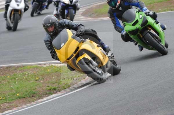 enduro digital images, endurodigitalimages, event digital images, eventdigitalimages, no limits, peter wileman photography, racing digital images, trackday digital images, trackday photos, vmcc banbury run
