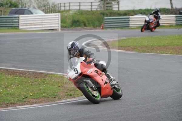 enduro digital images, endurodigitalimages, event digital images, eventdigitalimages, no limits, peter wileman photography, racing digital images, trackday digital images, trackday photos, vmcc banbury run