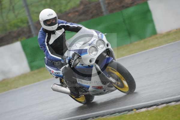 enduro digital images, endurodigitalimages, event digital images, eventdigitalimages, no limits, peter wileman photography, racing digital images, trackday digital images, trackday photos, vmcc banbury run