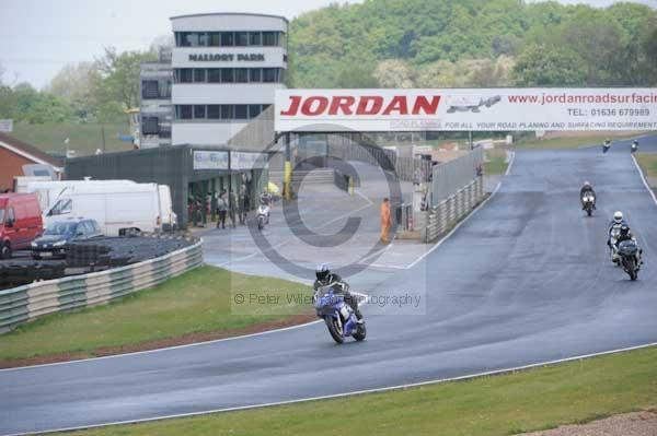 enduro digital images, endurodigitalimages, event digital images, eventdigitalimages, no limits, peter wileman photography, racing digital images, trackday digital images, trackday photos, vmcc banbury run