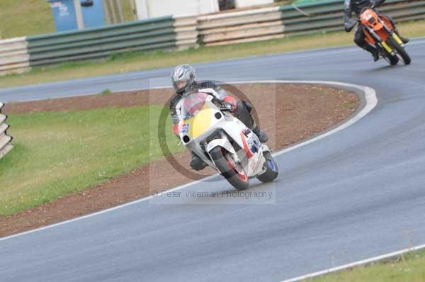 enduro digital images, endurodigitalimages, event digital images, eventdigitalimages, no limits, peter wileman photography, racing digital images, trackday digital images, trackday photos, vmcc banbury run