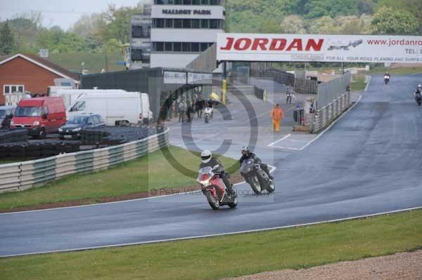 enduro digital images, endurodigitalimages, event digital images, eventdigitalimages, no limits, peter wileman photography, racing digital images, trackday digital images, trackday photos, vmcc banbury run