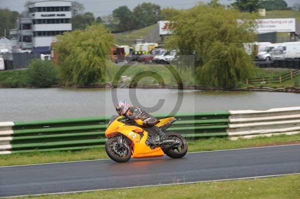 enduro digital images, endurodigitalimages, event digital images, eventdigitalimages, no limits, peter wileman photography, racing digital images, trackday digital images, trackday photos, vmcc banbury run