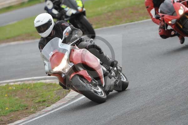 enduro digital images, endurodigitalimages, event digital images, eventdigitalimages, no limits, peter wileman photography, racing digital images, trackday digital images, trackday photos, vmcc banbury run