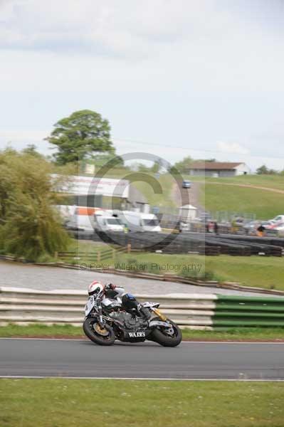 enduro digital images, endurodigitalimages, event digital images, eventdigitalimages, no limits, peter wileman photography, racing digital images, trackday digital images, trackday photos, vmcc banbury run
