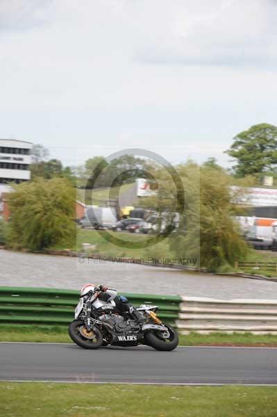 enduro digital images, endurodigitalimages, event digital images, eventdigitalimages, no limits, peter wileman photography, racing digital images, trackday digital images, trackday photos, vmcc banbury run