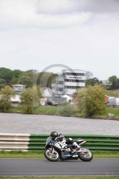 enduro digital images, endurodigitalimages, event digital images, eventdigitalimages, no limits, peter wileman photography, racing digital images, trackday digital images, trackday photos, vmcc banbury run