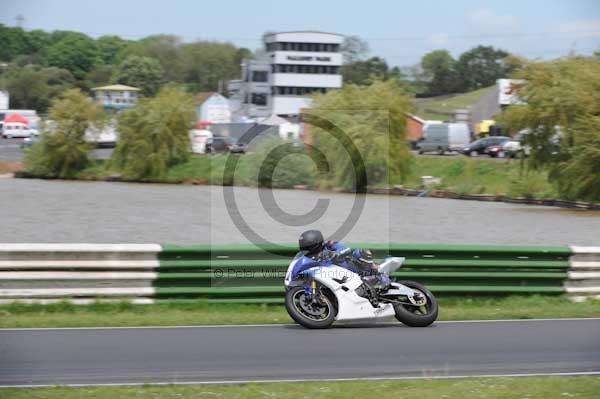 enduro digital images, endurodigitalimages, event digital images, eventdigitalimages, no limits, peter wileman photography, racing digital images, trackday digital images, trackday photos, vmcc banbury run