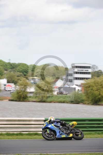 enduro digital images, endurodigitalimages, event digital images, eventdigitalimages, no limits, peter wileman photography, racing digital images, trackday digital images, trackday photos, vmcc banbury run