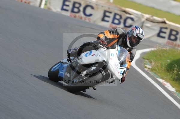 enduro digital images, endurodigitalimages, event digital images, eventdigitalimages, no limits, peter wileman photography, racing digital images, trackday digital images, trackday photos, vmcc banbury run