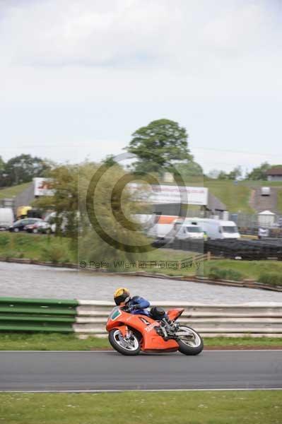 enduro digital images, endurodigitalimages, event digital images, eventdigitalimages, no limits, peter wileman photography, racing digital images, trackday digital images, trackday photos, vmcc banbury run