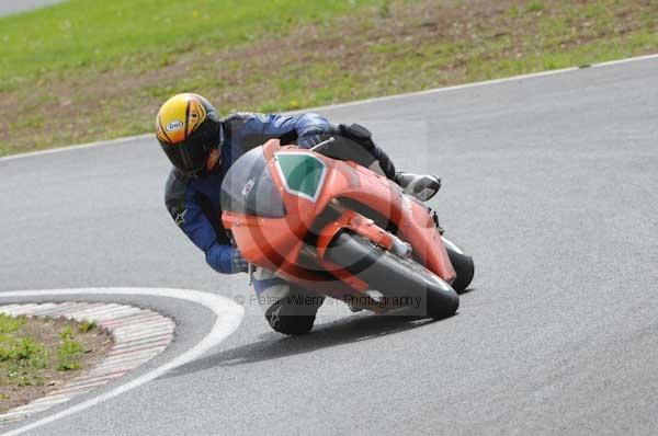 enduro digital images, endurodigitalimages, event digital images, eventdigitalimages, no limits, peter wileman photography, racing digital images, trackday digital images, trackday photos, vmcc banbury run