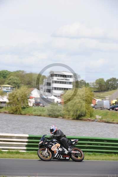 enduro digital images, endurodigitalimages, event digital images, eventdigitalimages, no limits, peter wileman photography, racing digital images, trackday digital images, trackday photos, vmcc banbury run