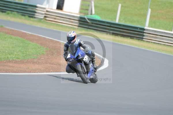 enduro digital images, endurodigitalimages, event digital images, eventdigitalimages, no limits, peter wileman photography, racing digital images, trackday digital images, trackday photos, vmcc banbury run