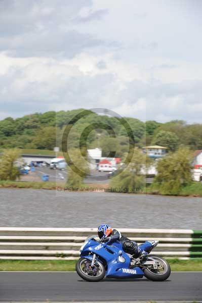 enduro digital images, endurodigitalimages, event digital images, eventdigitalimages, no limits, peter wileman photography, racing digital images, trackday digital images, trackday photos, vmcc banbury run