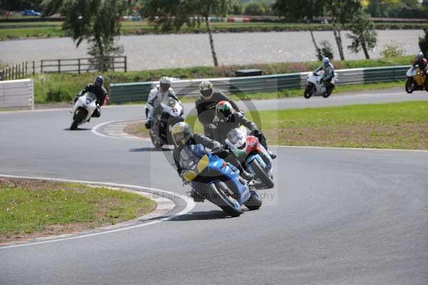 enduro digital images, endurodigitalimages, event digital images, eventdigitalimages, no limits, peter wileman photography, racing digital images, trackday digital images, trackday photos, vmcc banbury run