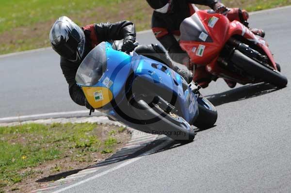 enduro digital images, endurodigitalimages, event digital images, eventdigitalimages, no limits, peter wileman photography, racing digital images, trackday digital images, trackday photos, vmcc banbury run