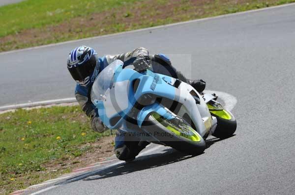 enduro digital images, endurodigitalimages, event digital images, eventdigitalimages, no limits, peter wileman photography, racing digital images, trackday digital images, trackday photos, vmcc banbury run