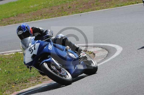 enduro digital images, endurodigitalimages, event digital images, eventdigitalimages, no limits, peter wileman photography, racing digital images, trackday digital images, trackday photos, vmcc banbury run