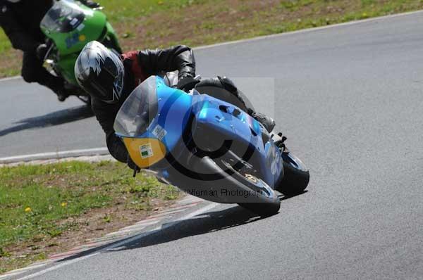 enduro digital images, endurodigitalimages, event digital images, eventdigitalimages, no limits, peter wileman photography, racing digital images, trackday digital images, trackday photos, vmcc banbury run