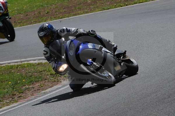 enduro digital images, endurodigitalimages, event digital images, eventdigitalimages, no limits, peter wileman photography, racing digital images, trackday digital images, trackday photos, vmcc banbury run