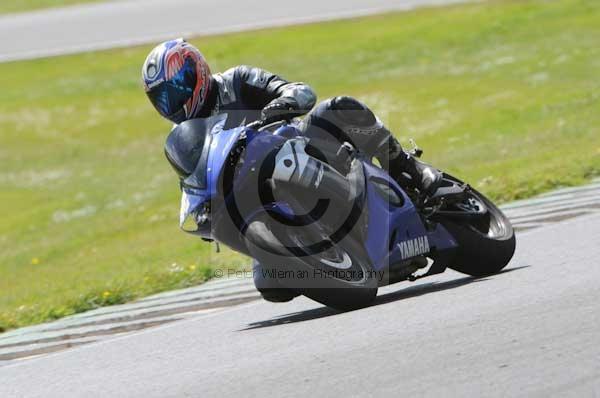 enduro digital images, endurodigitalimages, event digital images, eventdigitalimages, no limits, peter wileman photography, racing digital images, trackday digital images, trackday photos, vmcc banbury run
