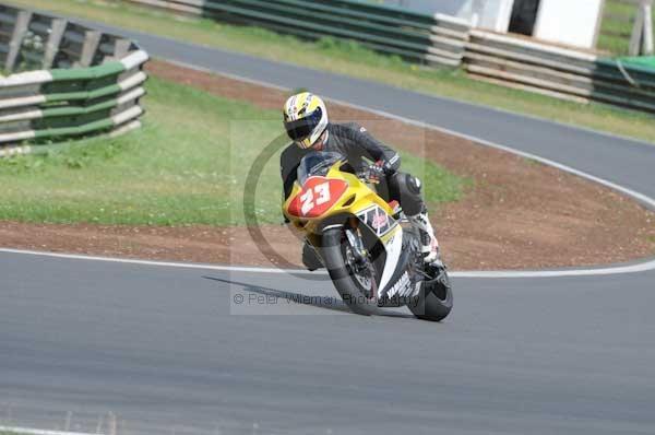 enduro digital images, endurodigitalimages, event digital images, eventdigitalimages, no limits, peter wileman photography, racing digital images, trackday digital images, trackday photos, vmcc banbury run