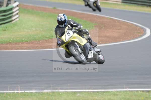 enduro digital images, endurodigitalimages, event digital images, eventdigitalimages, no limits, peter wileman photography, racing digital images, trackday digital images, trackday photos, vmcc banbury run